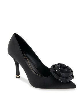 Kenneth Cole New York Women's Romi Rosette 7